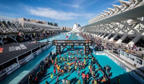 Foto offerta MARATONA DI VALENCIA | 42K, immagini dell'offerta MARATONA DI VALENCIA | 42K di Ovunque viaggi.